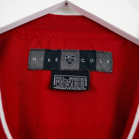 Nike Golf Red Vest with Small Logo (Large) - Picture 4 of 4